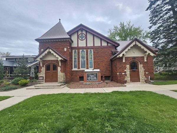 409 4th Street, Baraboo, WI 53913