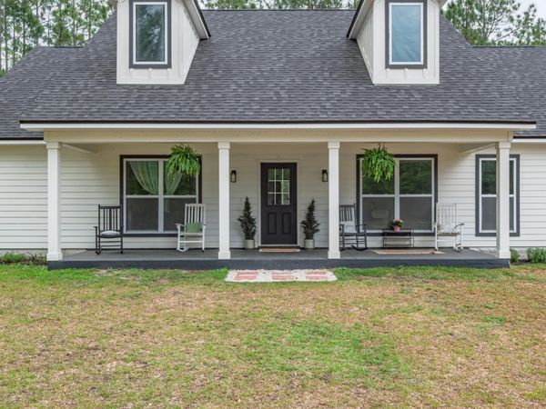 76 ELIE CARTER Lane, Crawfordville, FL 32327
