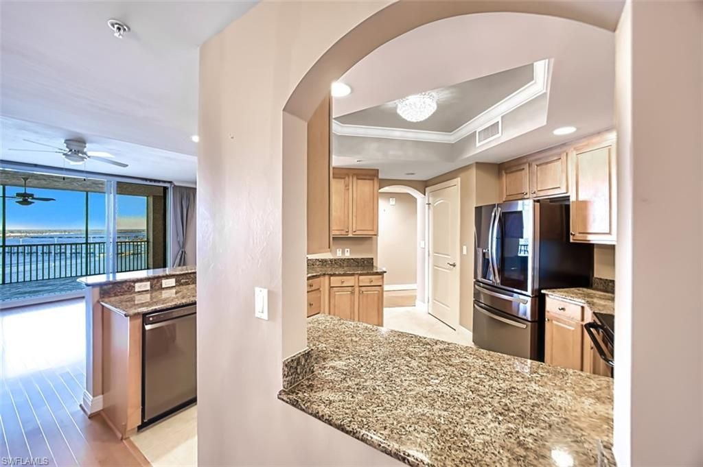 2090 W 1st St, Unit G1607, Fort Myers, FL 33901 Photo