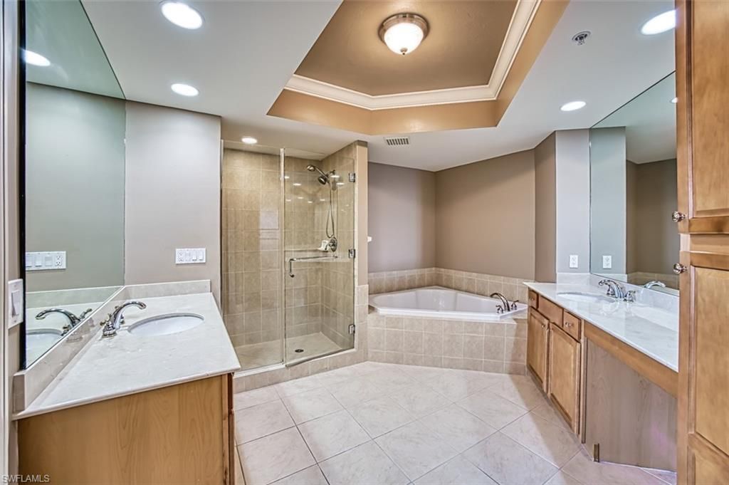 2090 W 1st St, Unit G1607, Fort Myers, FL 33901 Photo