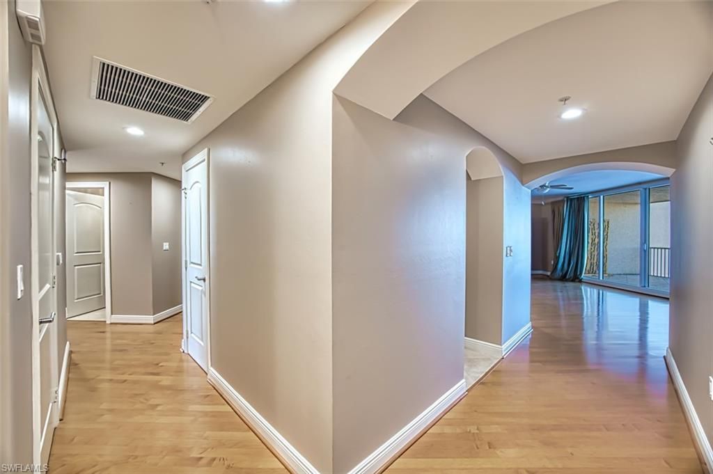 2090 W 1st St, Unit G1607, Fort Myers, FL 33901 Photo
