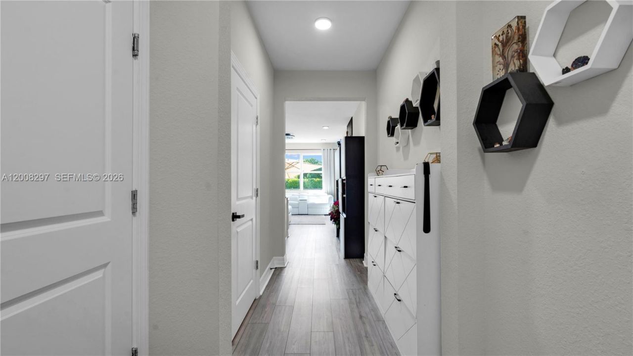 2913 Olivia Ave, Lauderdale Lakes, FL 33311 Photo