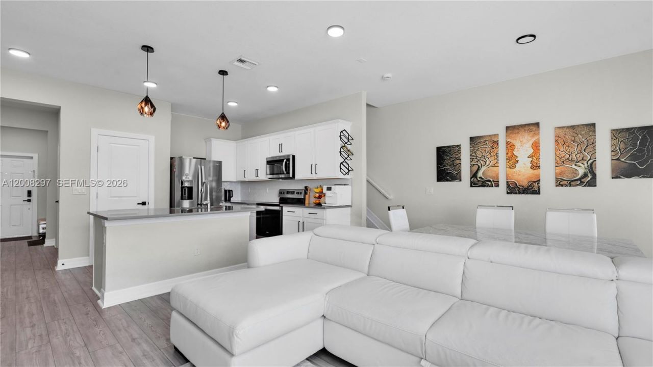 2913 Olivia Ave, Lauderdale Lakes, FL 33311 Photo
