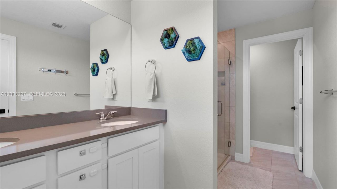 2913 Olivia Ave, Lauderdale Lakes, FL 33311 Photo