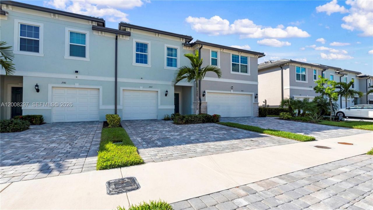 2913 Olivia Ave, Lauderdale Lakes, FL 33311 Photo