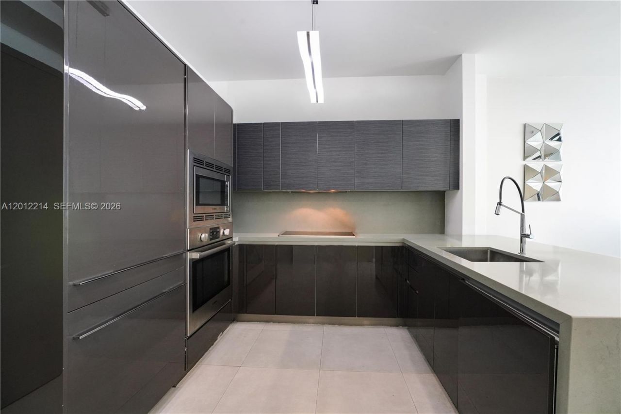 1080 Brickell Ave, Unit 3607, Miami, FL 33131 Photo