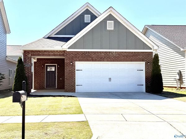1033 Highgrove Heights, Harvest, AL 35749