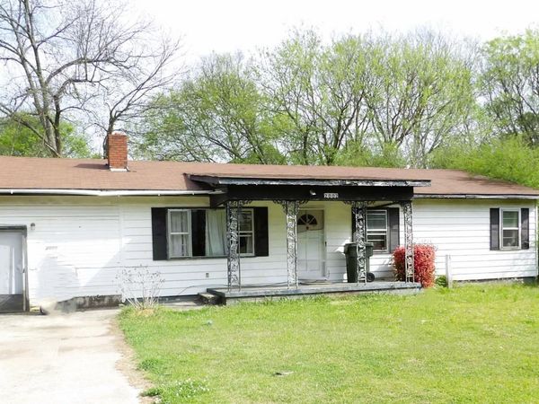 2002 Montgomery Street SW, Decatur, AL 35601