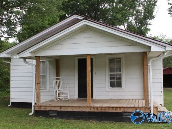 183 Lowery Road, Valley Head, AL 35989