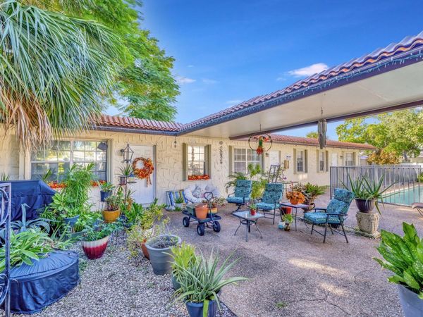 2731 NE 1st Terrace, Unit B, Wilton Manors, FL 33334