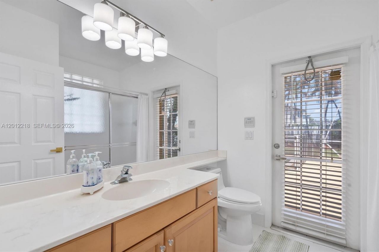 361 SW 167th Ave, Pembroke Pines, FL 33027 Photo