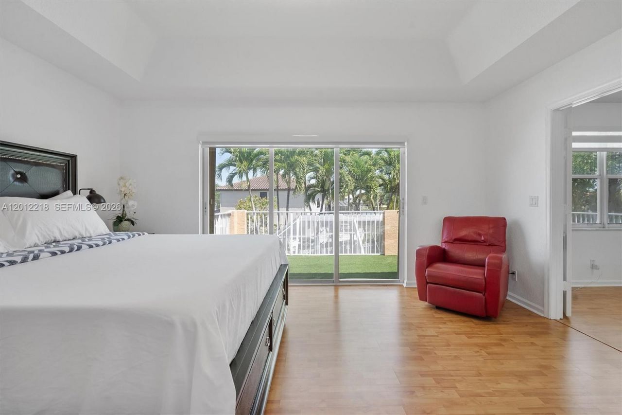 361 SW 167th Ave, Pembroke Pines, FL 33027 Photo
