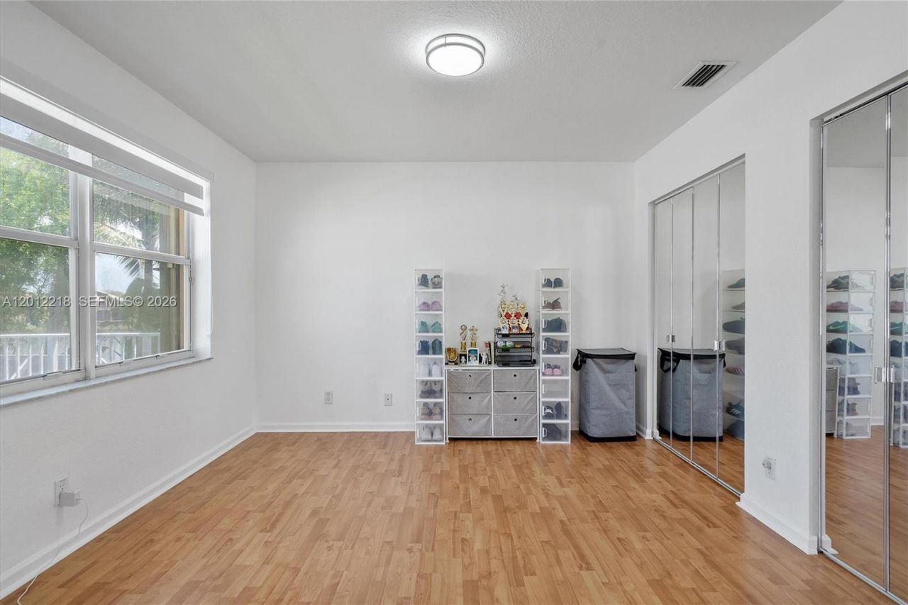 361 SW 167th Ave, Pembroke Pines, FL 33027 Photo
