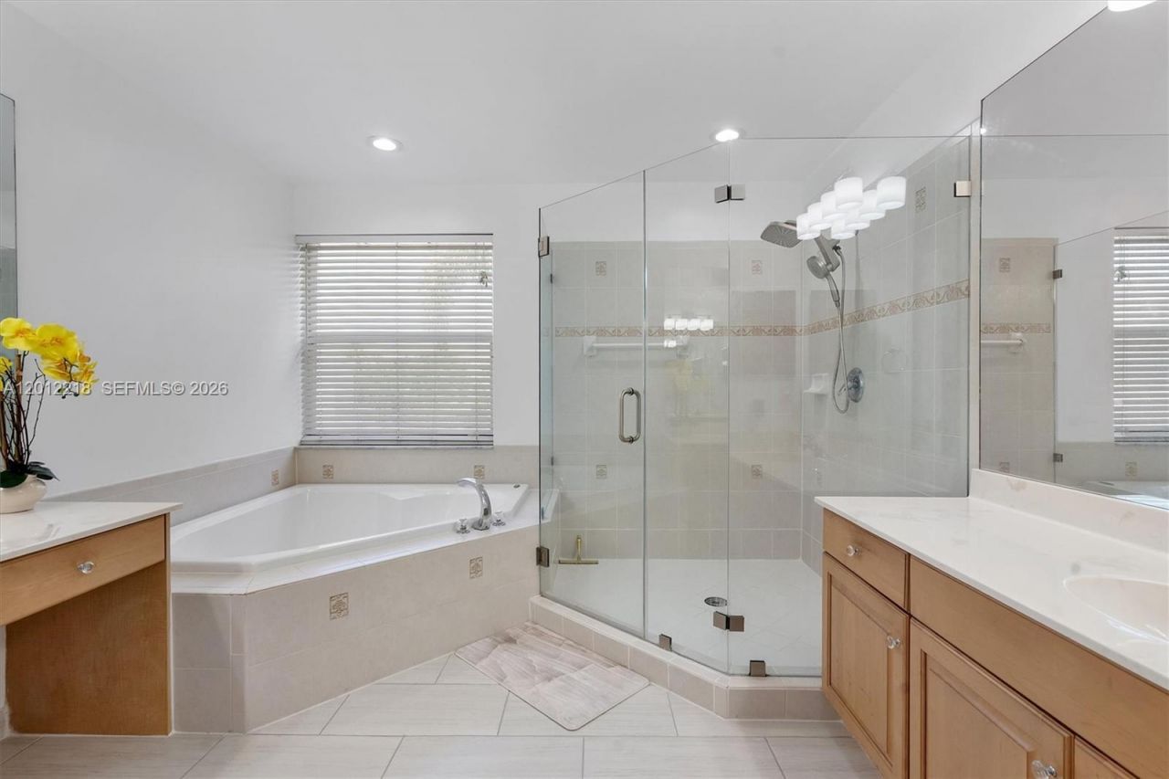 361 SW 167th Ave, Pembroke Pines, FL 33027 Photo