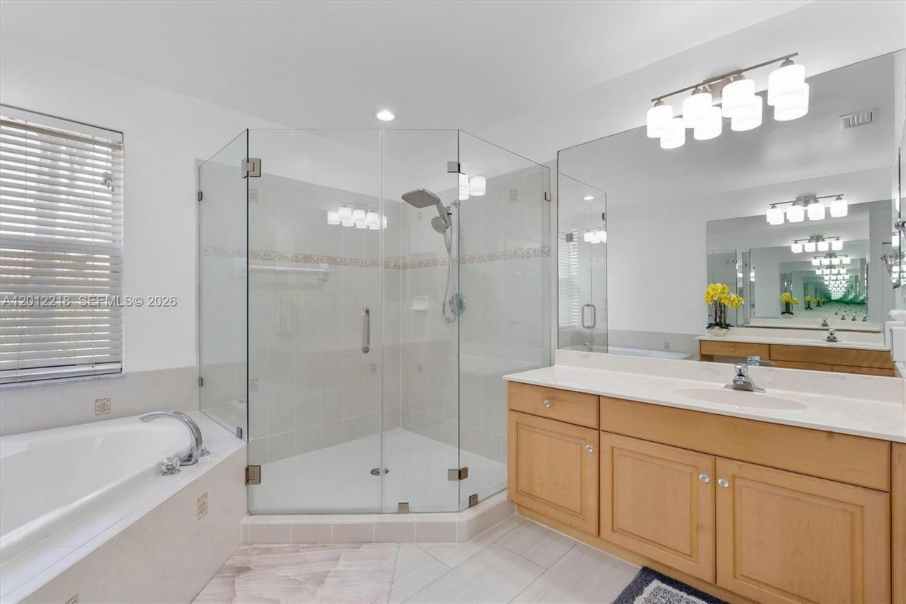 361 SW 167th Ave, Pembroke Pines, FL 33027 Photo