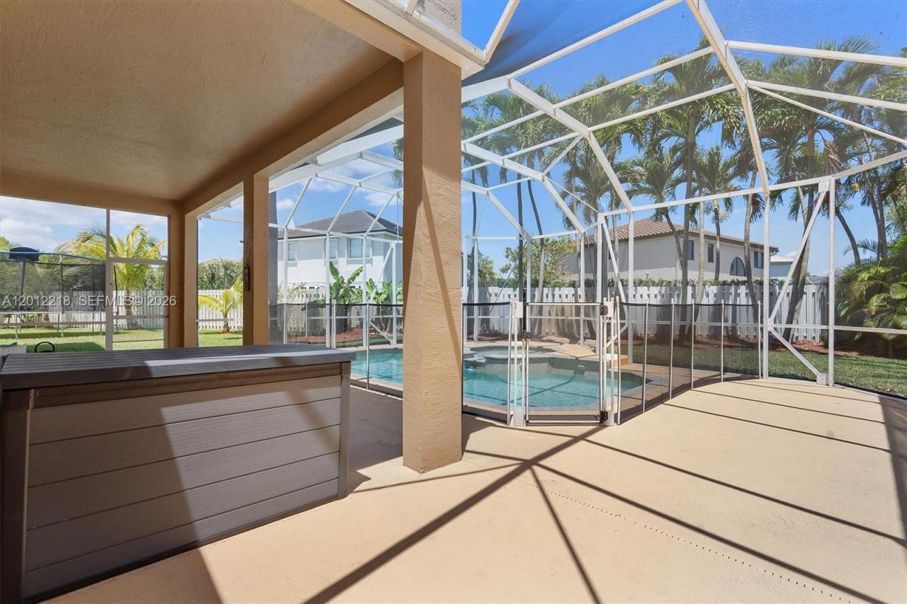361 SW 167th Ave, Pembroke Pines, FL 33027 Photo