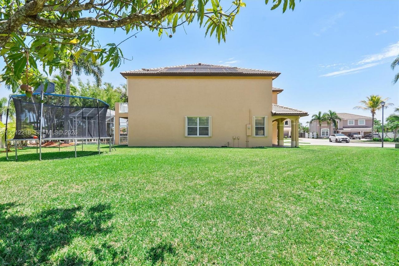361 SW 167th Ave, Pembroke Pines, FL 33027 Photo