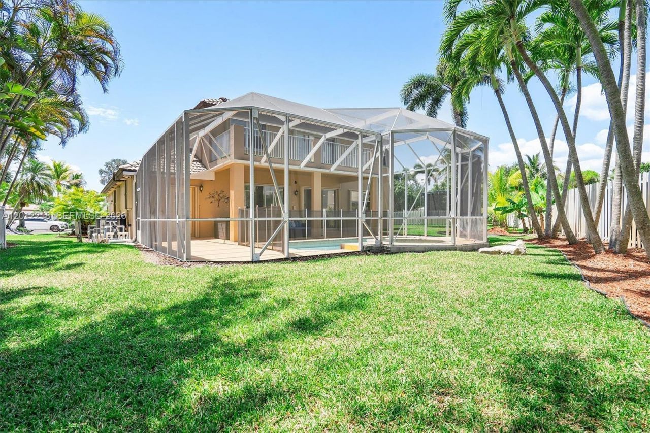 361 SW 167th Ave, Pembroke Pines, FL 33027 Photo