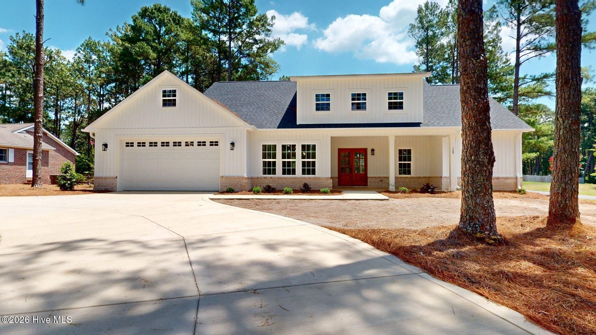 129 Laurel Oak Lane, Pinebluff, NC 28373 Main Photo