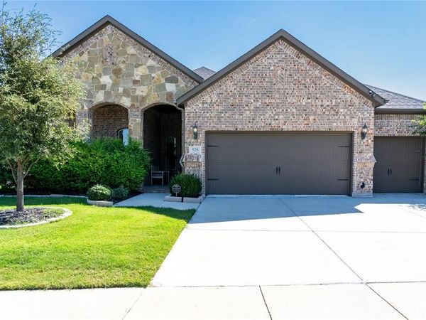 528 Warner Drive, Anna, TX 75409