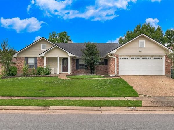 464 Mayfair Court, Bossier City, LA 71111