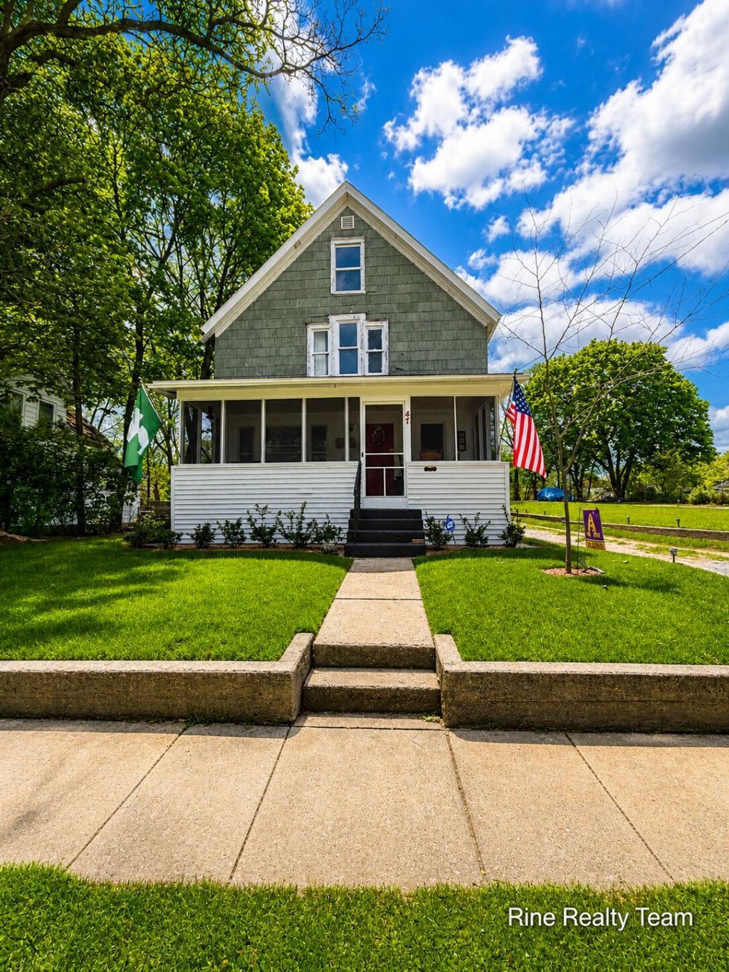 47 Frisbie Avenue, Battle Creek, MI 49037 Main Photo