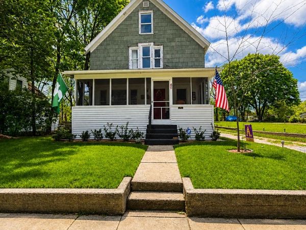 47 Frisbie Avenue, Battle Creek, MI 49037