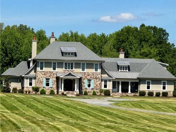 3264 Three Bridge Road, Powhatan, VA 23139