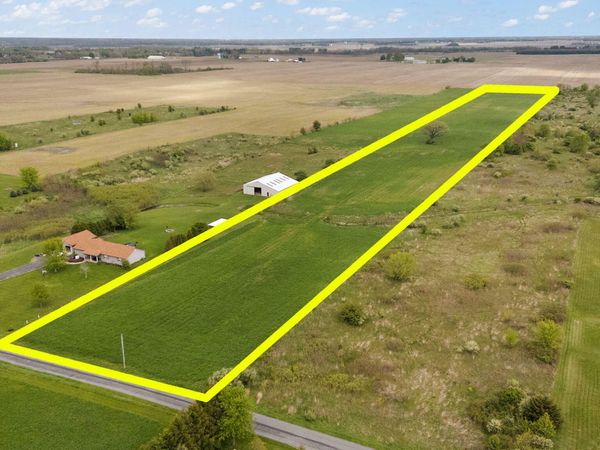311 S 300 W , Valparaiso, IN 46385