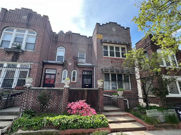 78-12 32ND Avenue , East Elmhurst, NY 11370