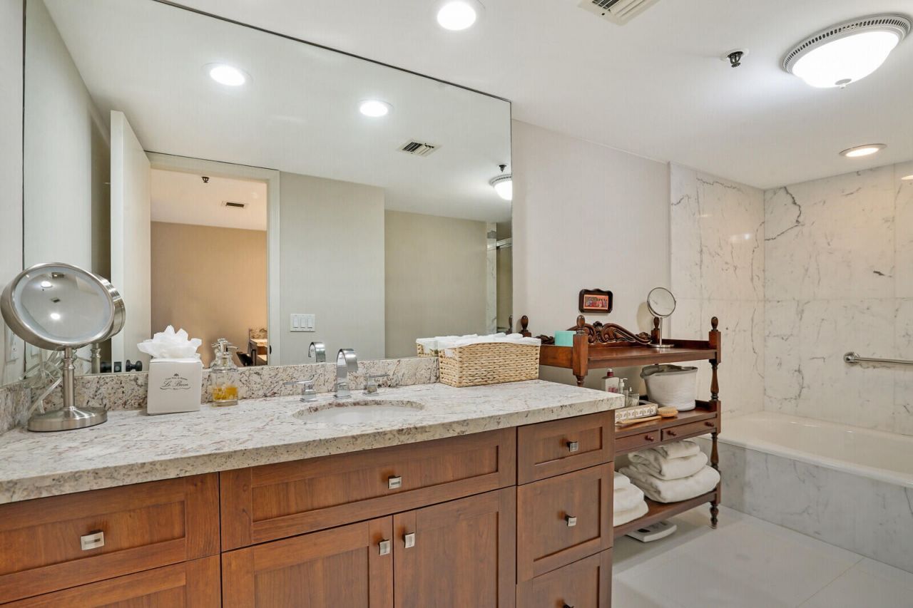 4748 S Ocean Boulevard, Unit 3-a, Highland Beach, FL 33487 Photo