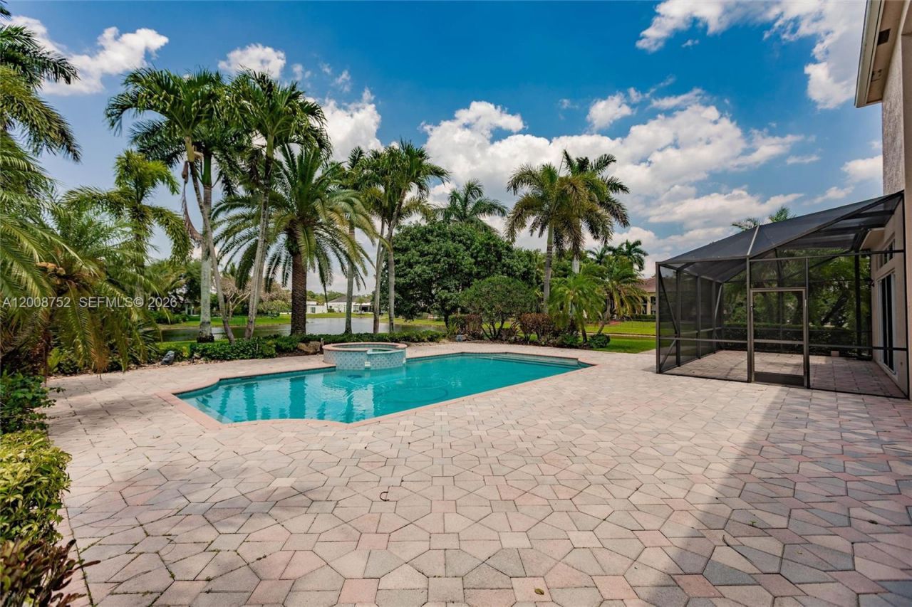 12735 Stonebrook Dr , Davie, FL 33330 Photo