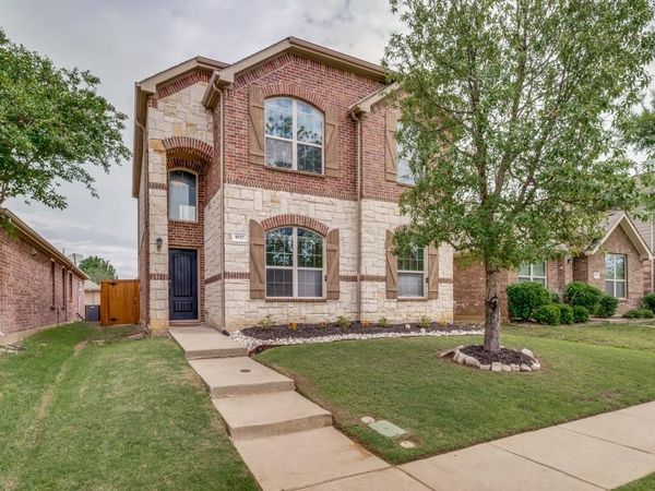 9117 Eastwood Avenue, Cross Roads, TX 76227