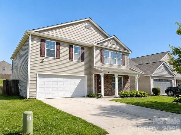 1818 Greenbrook Trail, Dallas, NC 28034