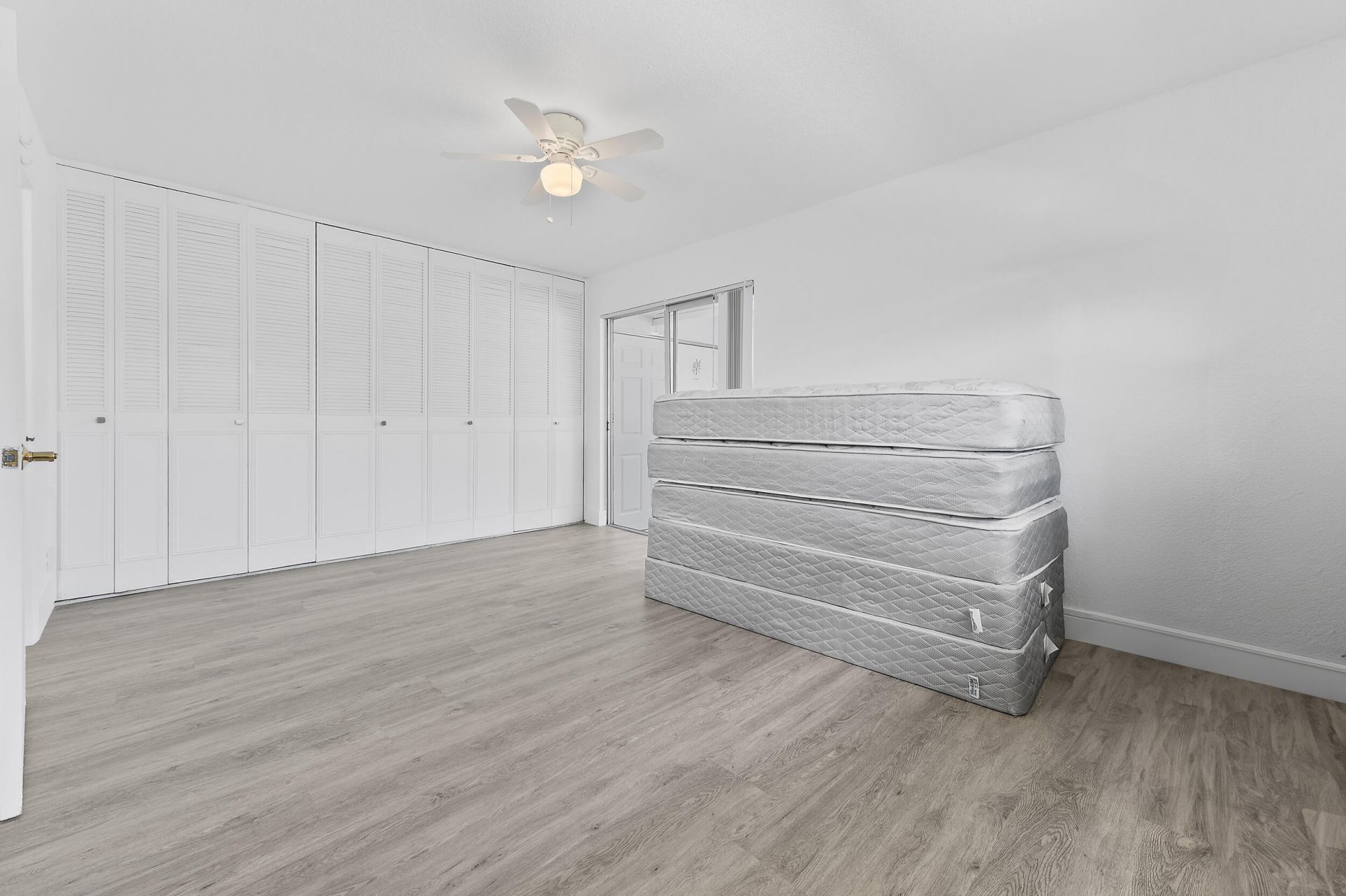 154 Seville G, Delray Beach, FL 33446 Photo