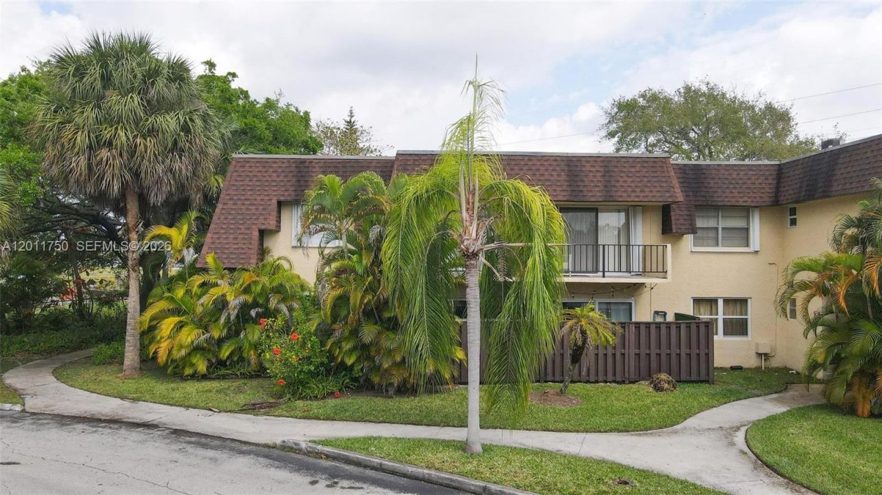 9107 SW 137th Ter , Unit 1-4, Miami, FL 33176 Photo