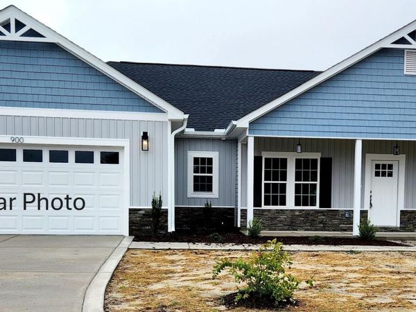 713 Windchime Court , Kinston, NC 28504