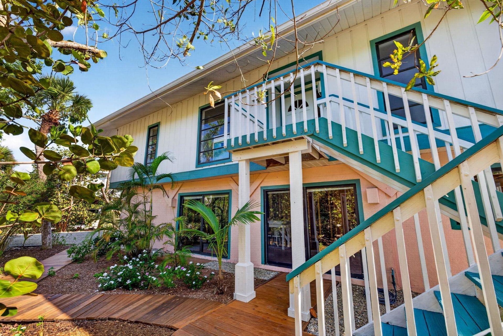 4556 Bowen Bayou Rd, Sanibel, FL 33957 Photo