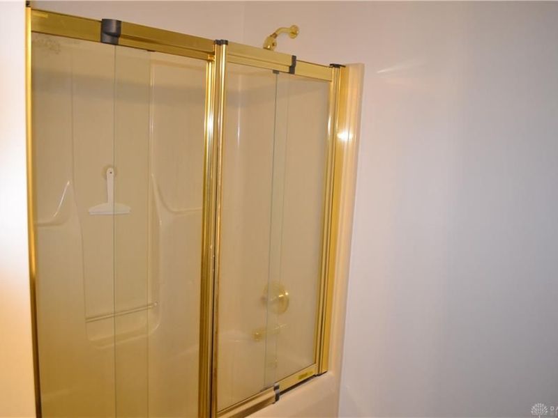 5866 Oldham Drive, Unit unit 4, Springfield, OH 45503 Photo 15