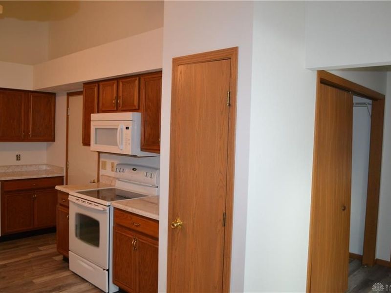 5866 Oldham Drive, Unit unit 4, Springfield, OH 45503 Photo 17