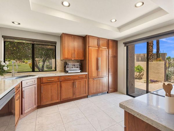 49271 Mariposa Drive, Palm Desert, CA 92260