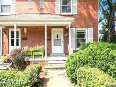 1009 E 4th Street, Royal Oak, MI 48067