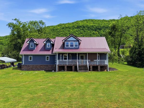 439 Brahma Lane, Pioneer, TN 37847