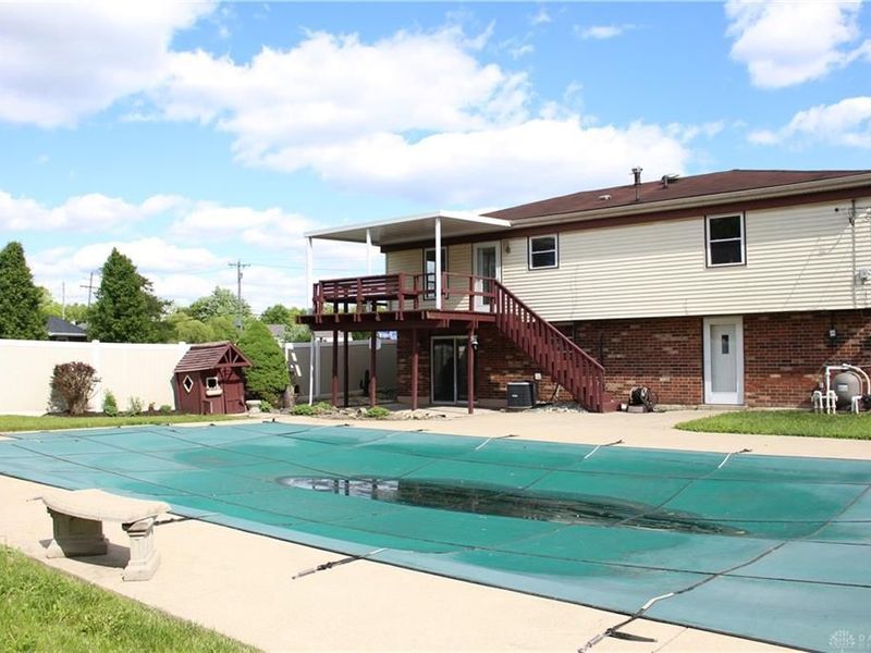 7031 Union Schoolhouse Road, Riverside, OH 45424 Photo 12