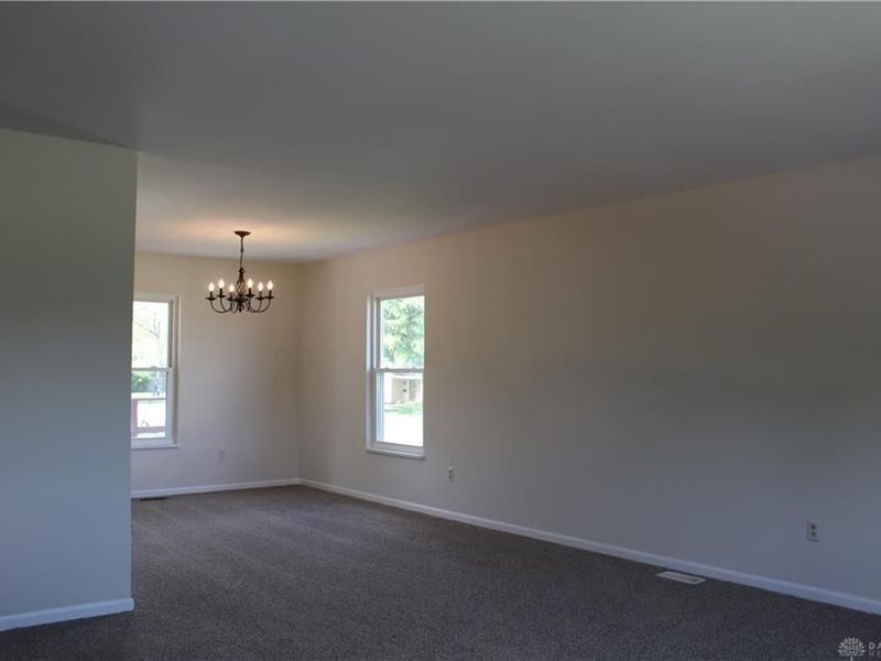 7031 Union Schoolhouse Road, Riverside, OH 45424 Photo 25