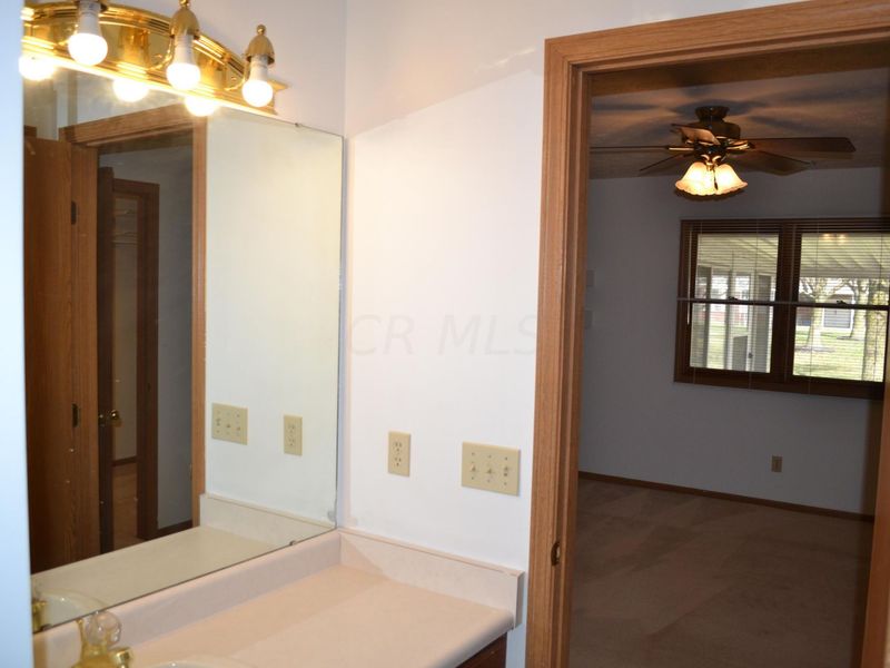 5866 Oldham Drive, Springfield, OH 45503 Photo 13