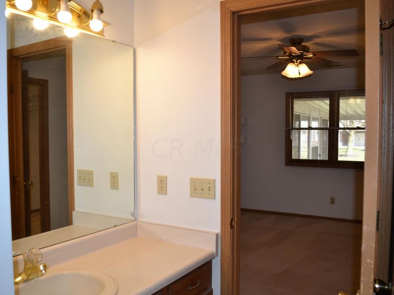 5866 Oldham Drive, Springfield, OH 45503 Photo 14