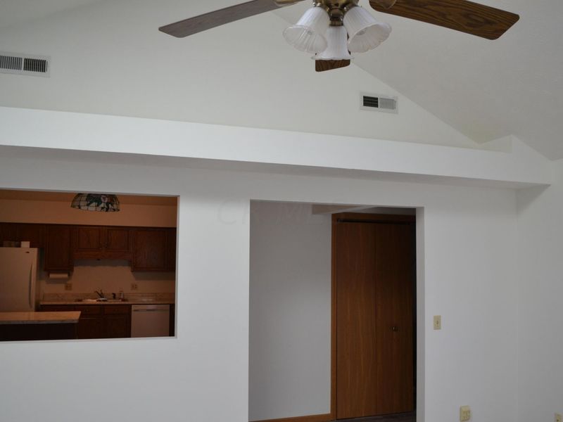 5866 Oldham Drive, Springfield, OH 45503 Photo 24