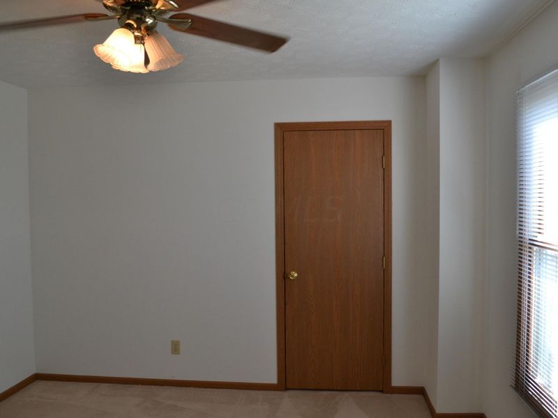 5866 Oldham Drive, Springfield, OH 45503 Photo 3