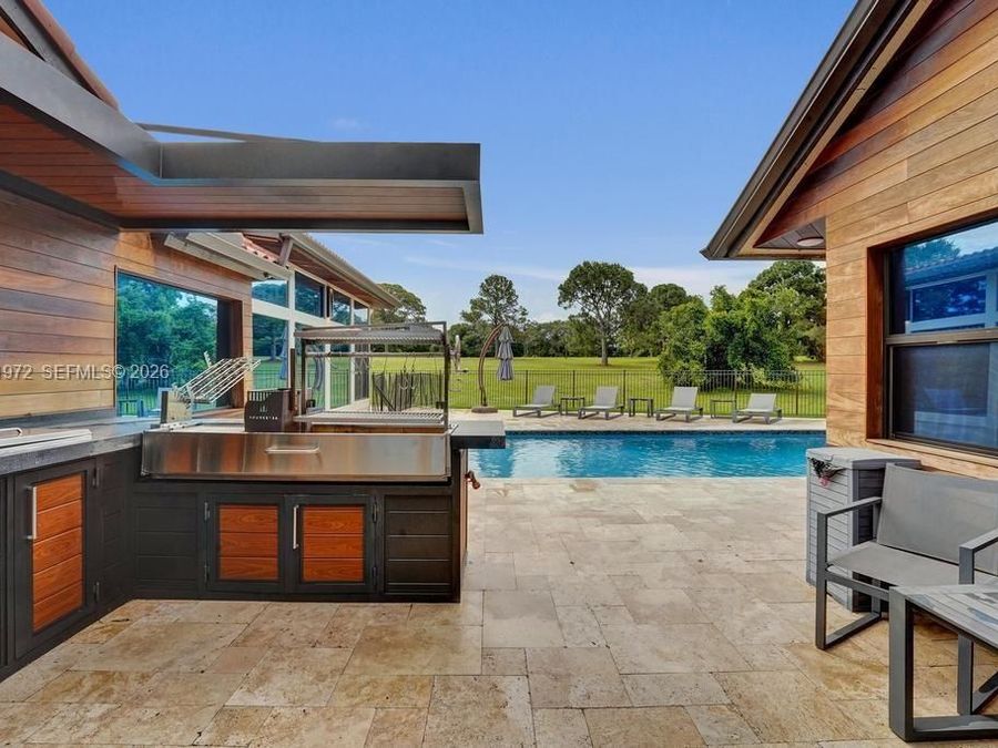 Property Image 80